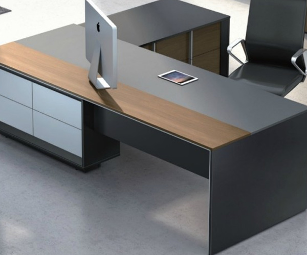 Conference Table Manufacturers in Delhi Raising the Bar on Quality Craftsmanship