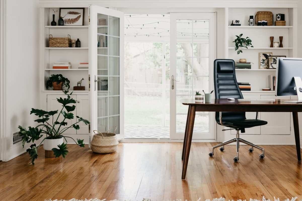 How to Choose the Best Designer Office Furniture