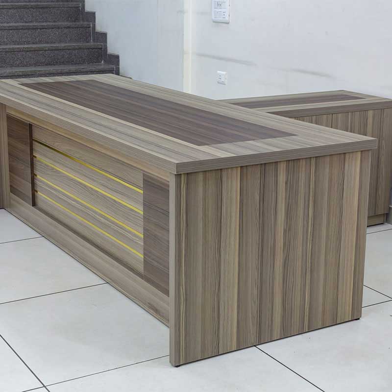 Wooden Desk Manufacturers in Delhi